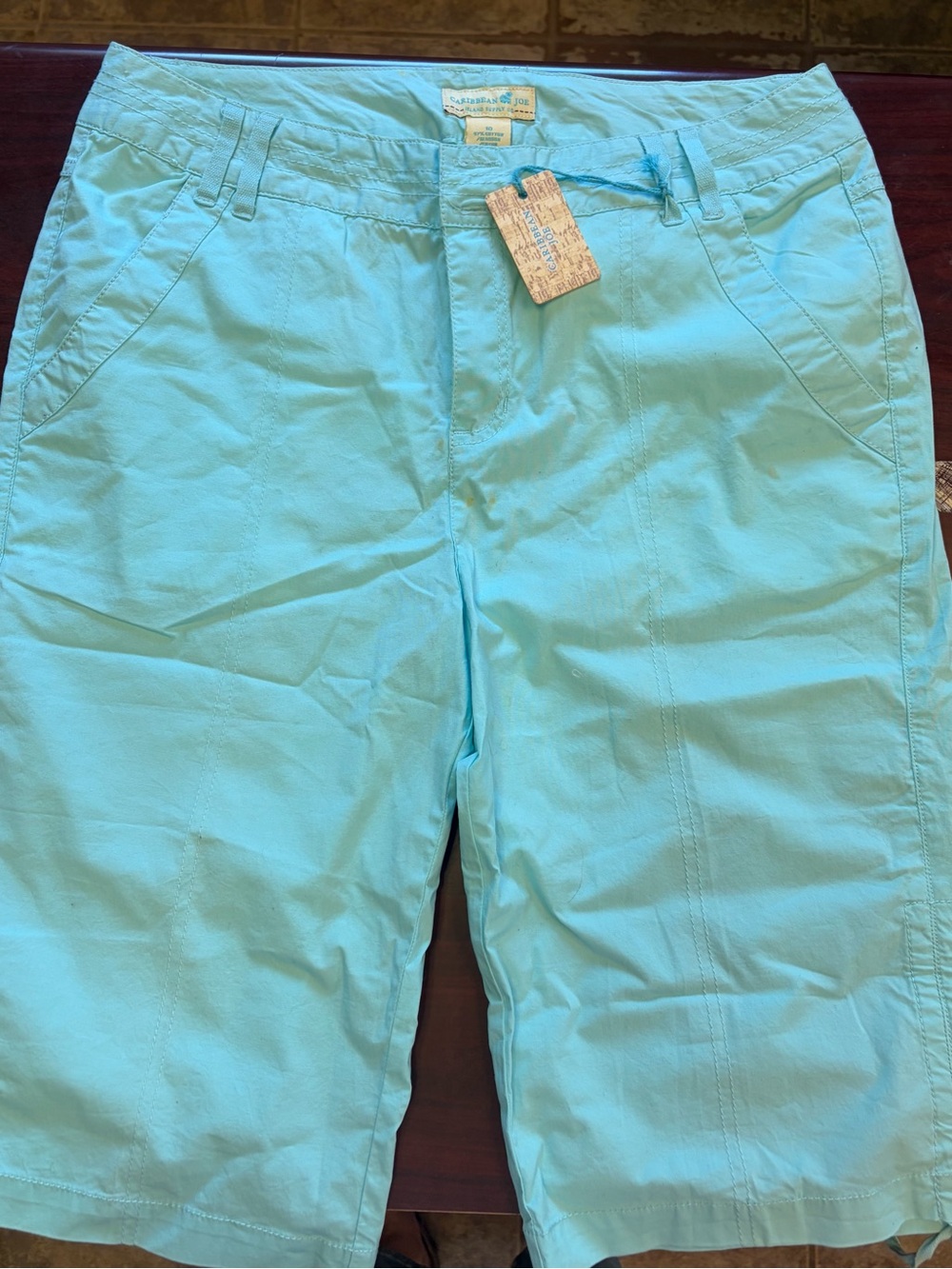 Caribbean Joe Light Blue Bermuda Shorts:crop pants cargo style.NWT size 10